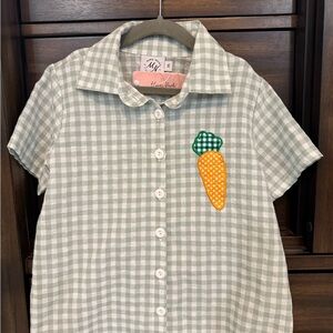 Kids Boutique 100% Cotton Gingham Shirt with Carrot Patch NWT Size 7